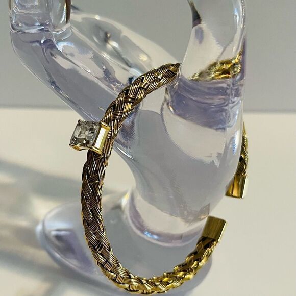 Gold plated Stainless Steel mesh weave open bangle bracelet. - Picture 2 of 5